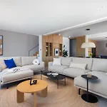 Just Bliss Рогозница
