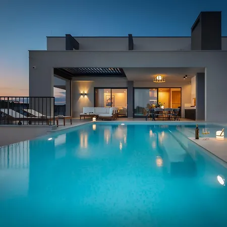 Just Bliss * Rogoznica (Sibenik-Knin)